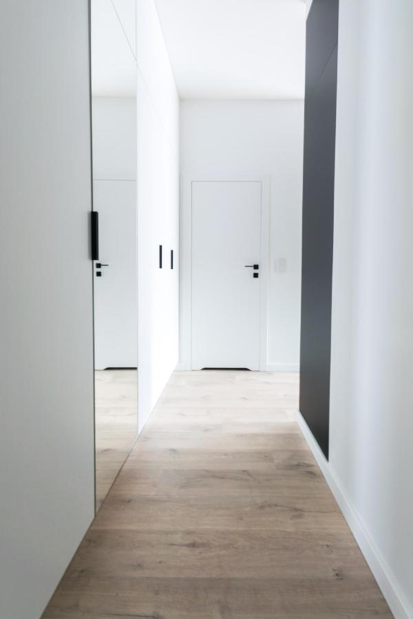 Apartament Voila Warsawa Bagian luar foto